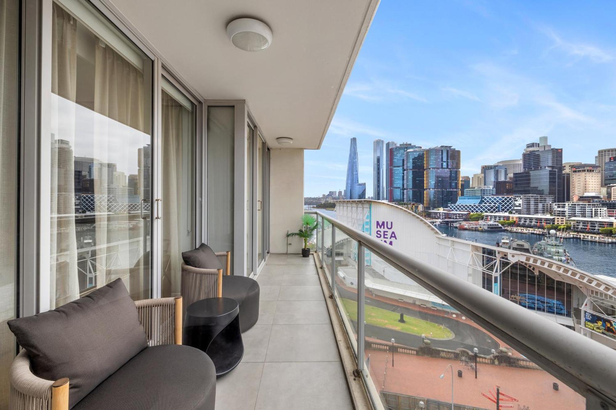 3 Bedroom Darling Harbour Apartment Sydney Exterior photo
